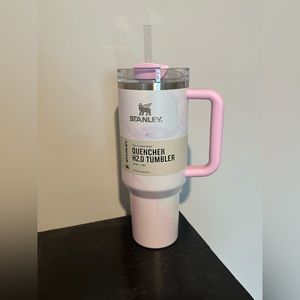 2023 Target Stanley - 40 ounce quencher - Tie dye pink